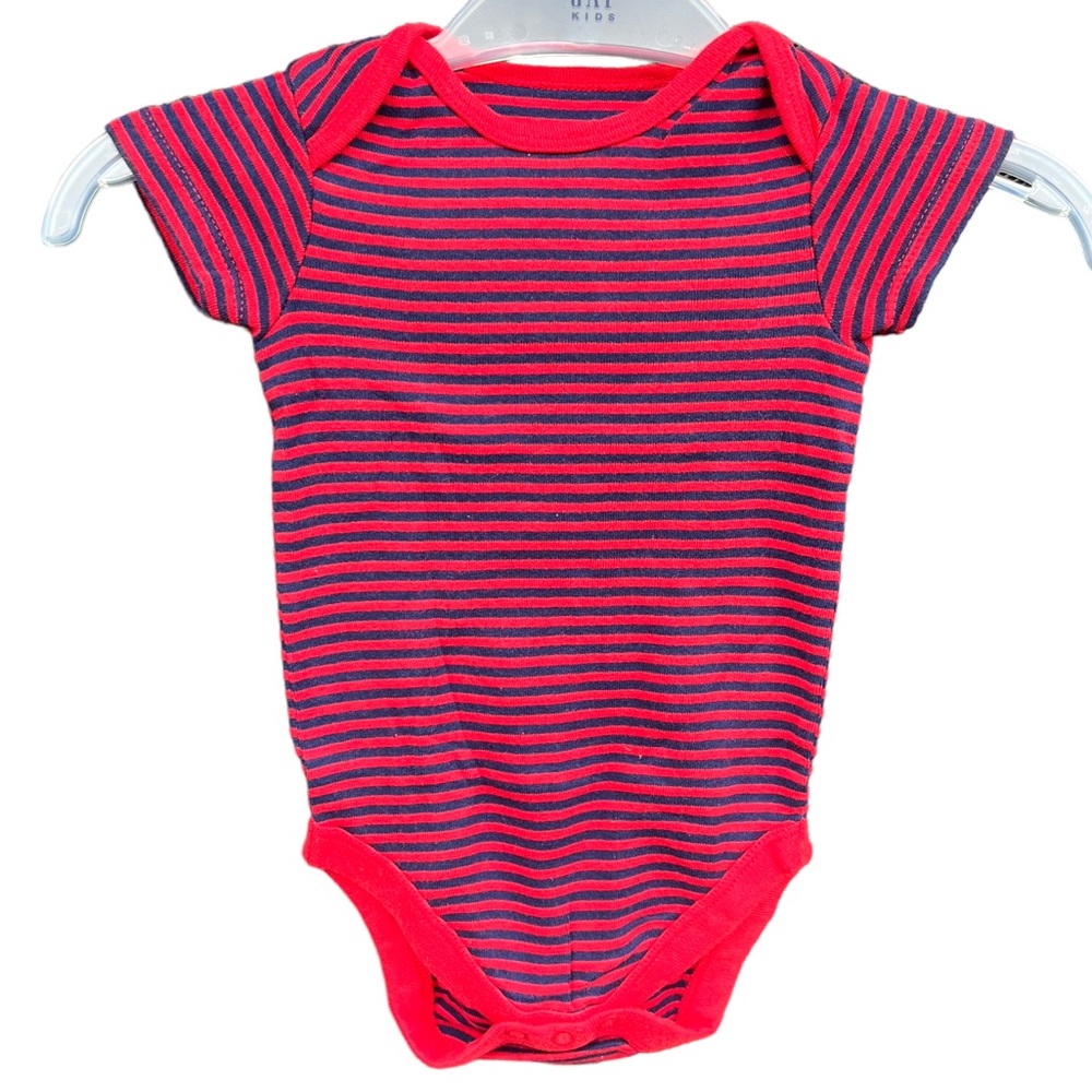 ⭐️⭐️3 for$12⭐️⭐️Little Wonders Bodysuit Red/Blue Stripe Short Sleeve Size 3-6